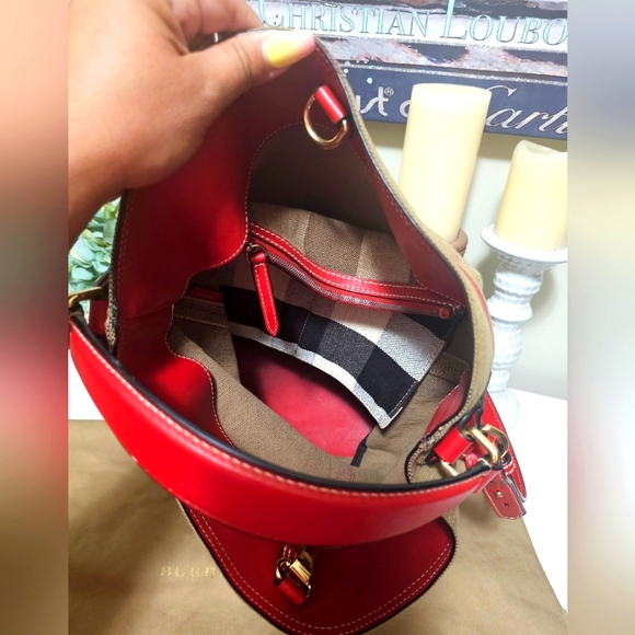 ‼️SOLD‼️BURBERRY ASHBY BUCKET BAG HOUSE CHECK CANVAS W DUSTBAG AND POUCH EUC - Picture 11 of 16